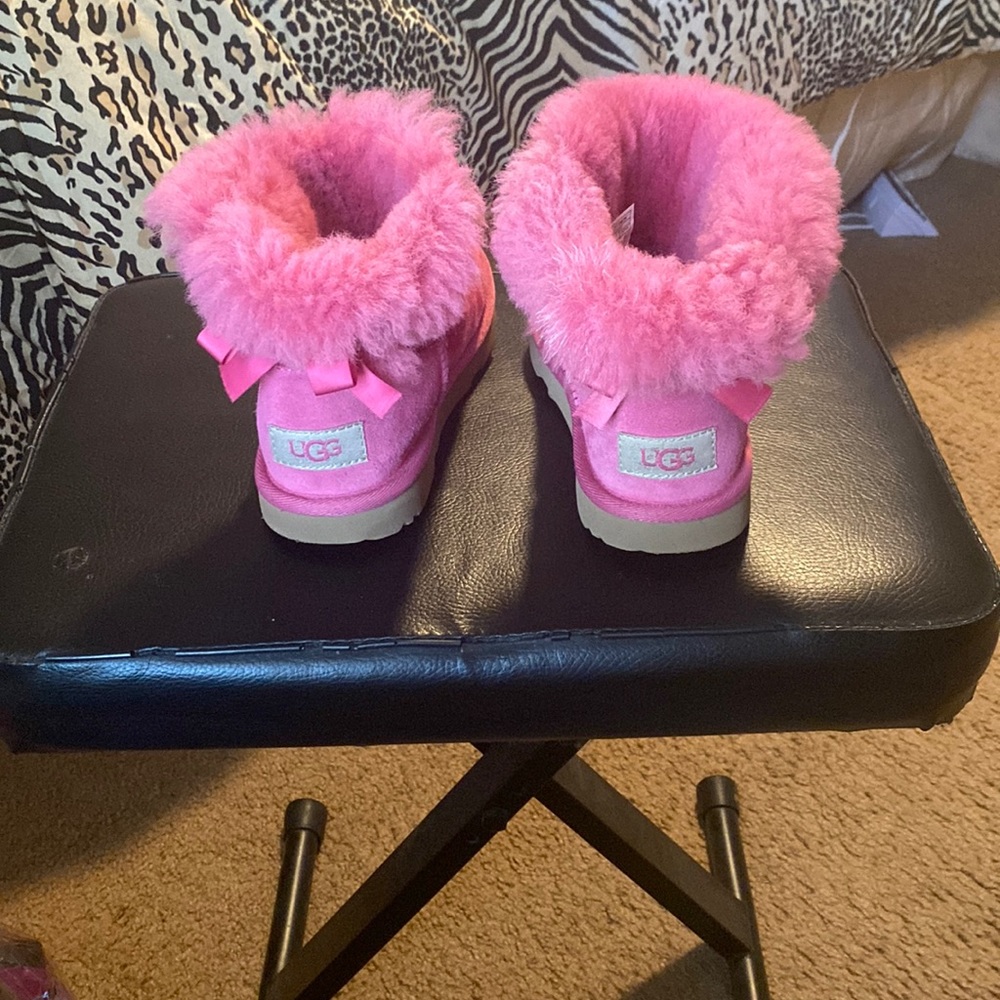 Ugg ankle boots with bow